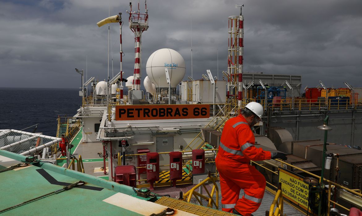 O que esperar da substituição da Petrobras pela Perenco?